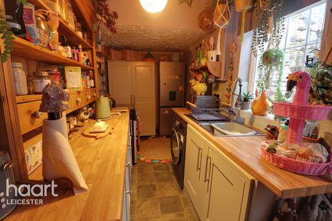 2 bedroom terraced house for sale, Sulgrave Road, Leicester