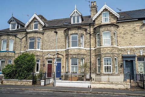 4 bedroom townhouse for sale, Southlands Road, York YO23