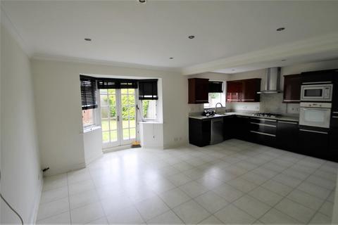 4 bedroom house to rent, The Birches, Bushey WD23