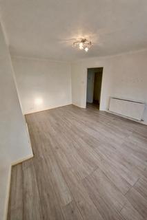 2 bedroom maisonette to rent, London, EN3