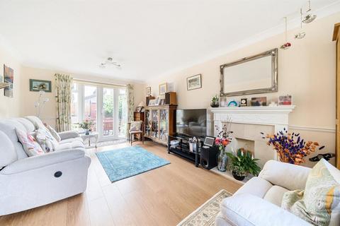 4 bedroom detached house for sale, Bedford MK41