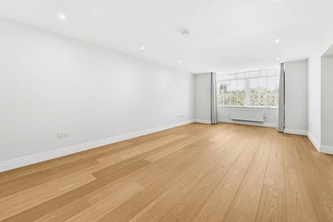 2 bedroom flat to rent, Sloane Street, London SW1X