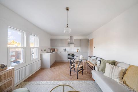 1 bedroom flat to rent, Parish Lane, Penge SE20
