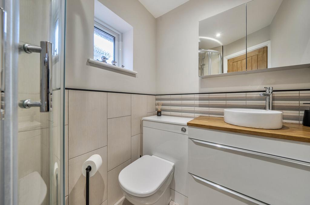 Ensuite