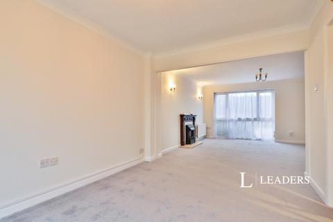 3 bedroom terraced house to rent, Bodowen Road, Burton, Christchurch, BH23