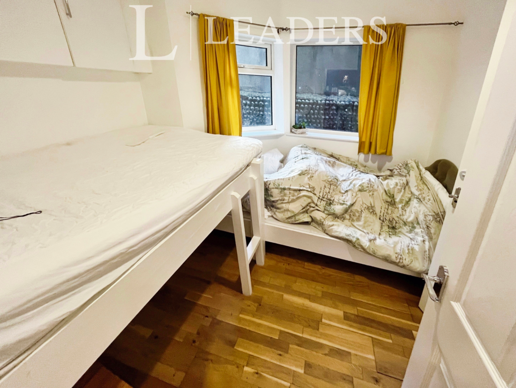Bed3