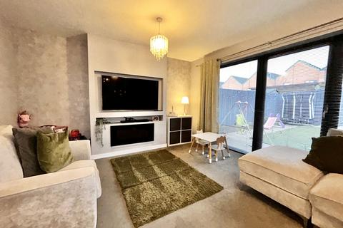 3 bedroom terraced house for sale, Armstrong Street, Bensham, Gateshead, Tyne and Wear, NE8 4ZS
