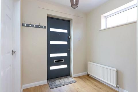 3 bedroom semi-detached house for sale, St. Georges Road, Farnham, Surrey, GU9