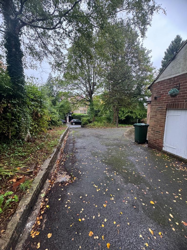 Drive Way