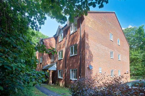 undefined, Sarum Close, Salisbury