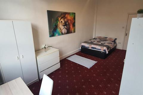 undefined, Highlands, Bournemouth, BH2