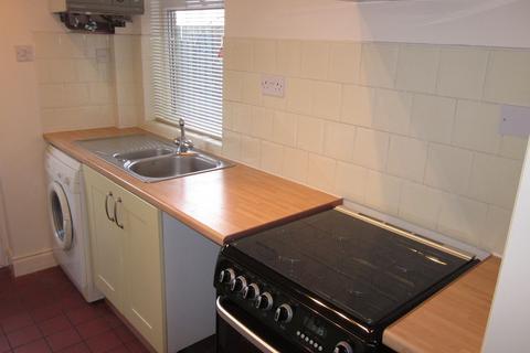 2 bedroom terraced house to rent, Stanwell Street, Sheffield