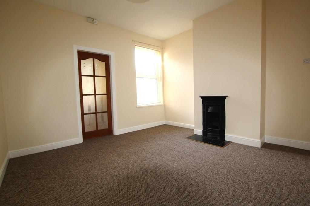 Rear double bedroom