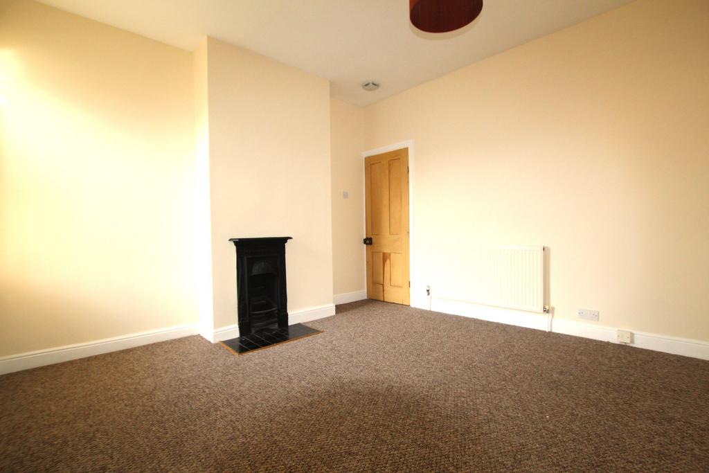 Rear double bedroom