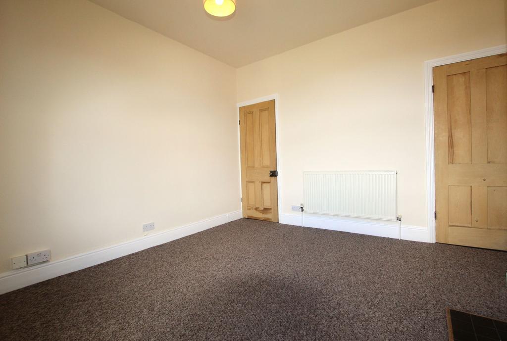 Front double bedroom