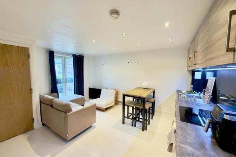 undefined, Holts Crest Way, Leeds LS12