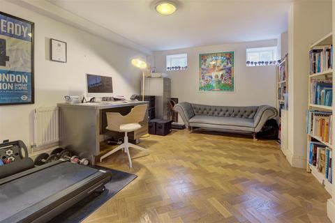 undefined, Rotherwick Road, NW11