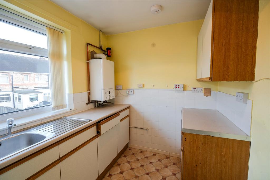 Kitchen (2)