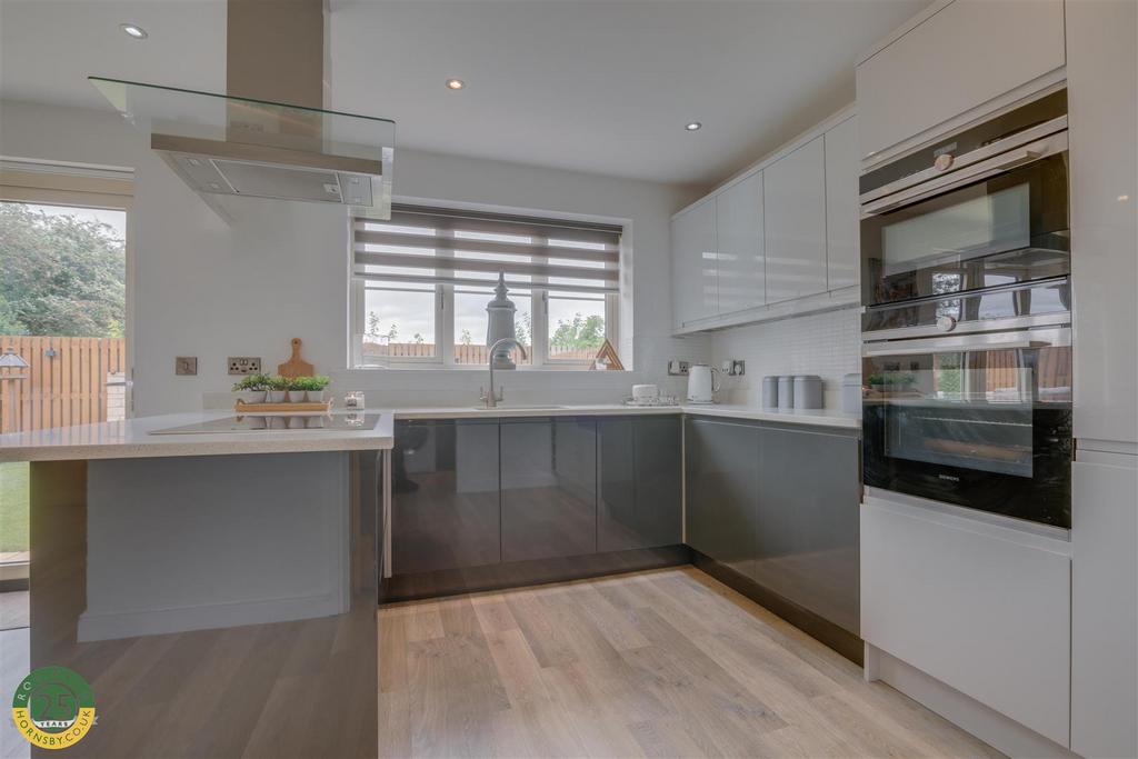Kitchen Diner  1.jpg