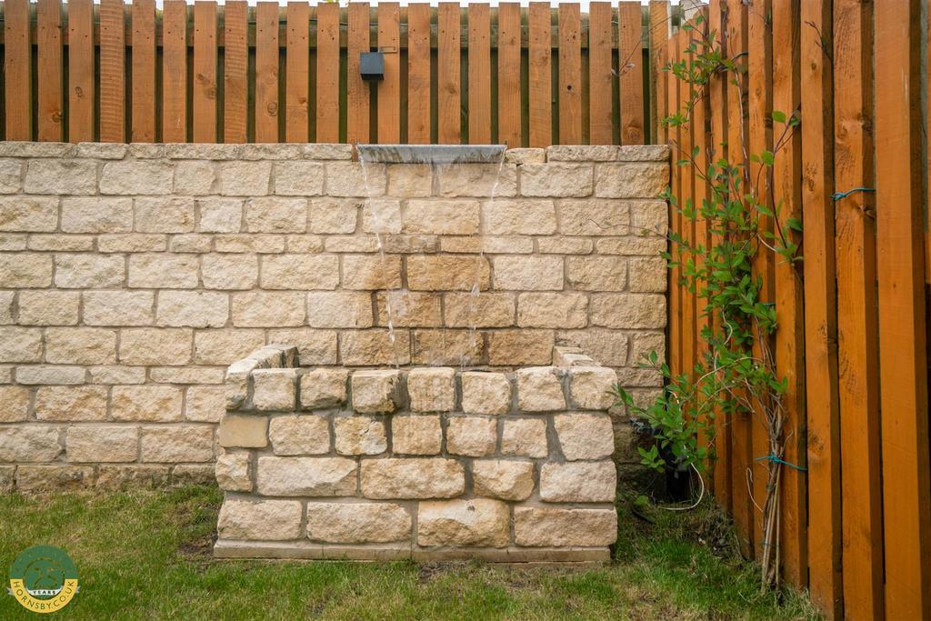 Rear Garden 3.jpg