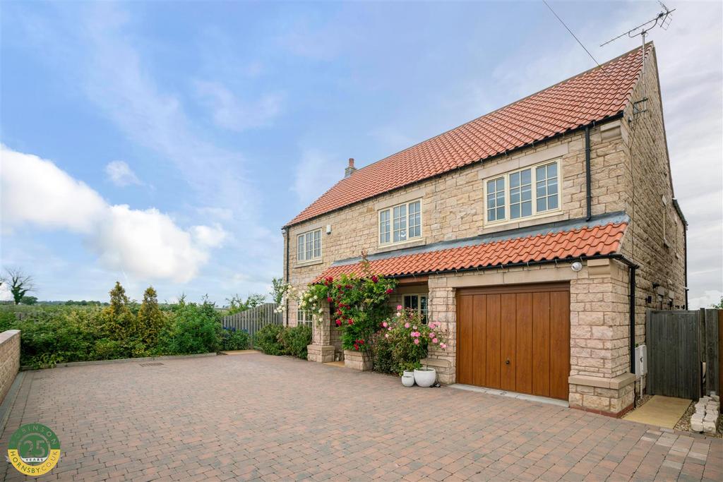 Front of Property  1.jpg