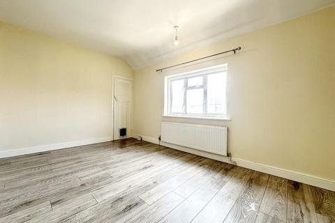 undefined, Charter Crescent, Hounslow TW4