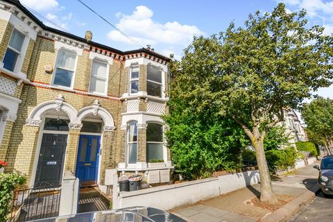 2 bedroom maisonette to rent, Lavender Sweep, Clapham, SW11