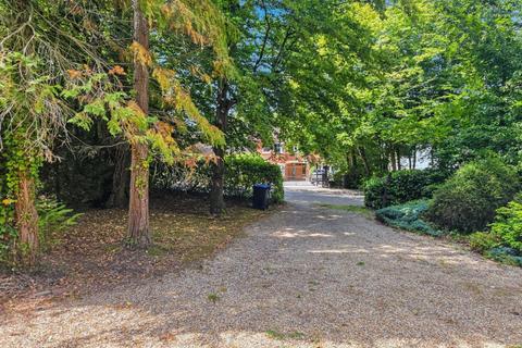 undefined, Burgess Wood Road South, Beaconsfield, Buckinghamshire, HP9