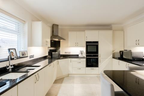 4 bedroom detached house for sale, Bristol BS16