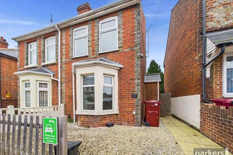 undefined, Briants Avenue, Reading RG4