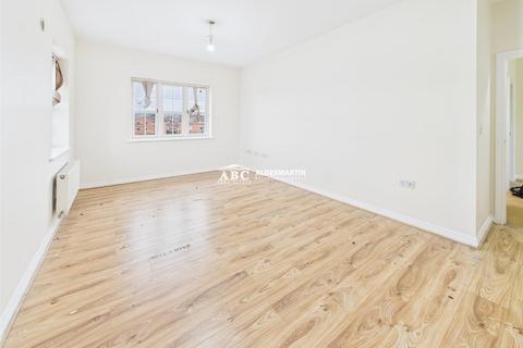 2 bedroom apartment to rent, Marchant Close, Mill Hill
