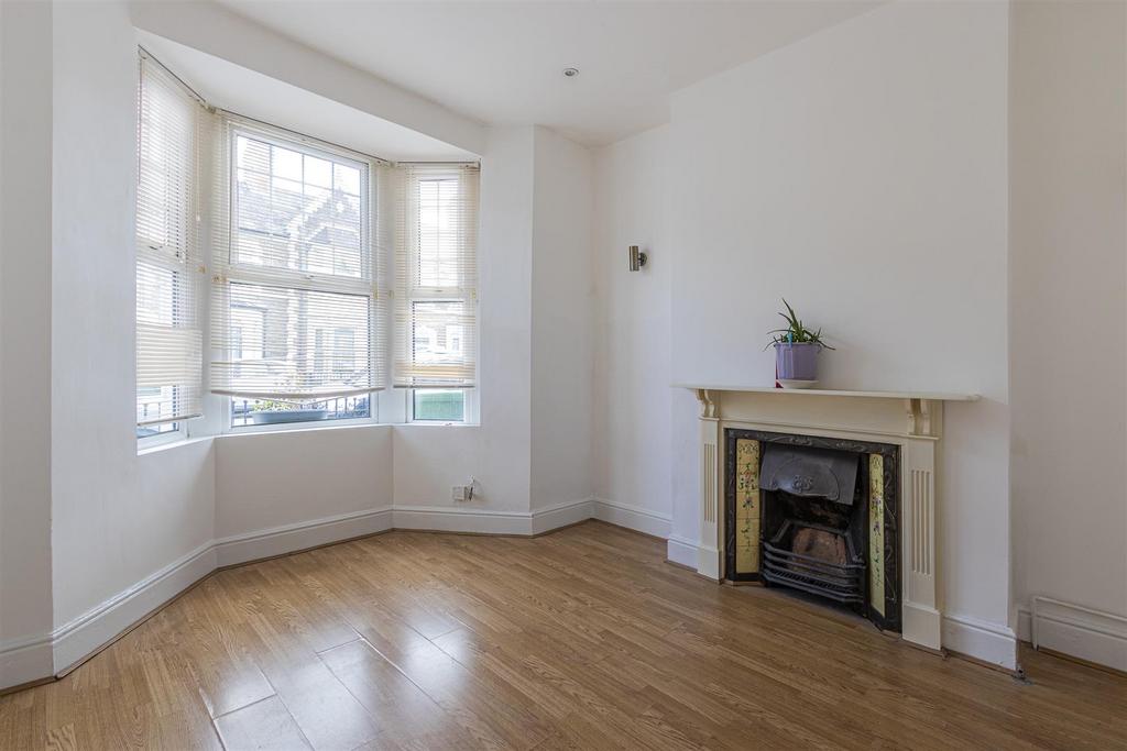 Machen Place 37-14.jpg