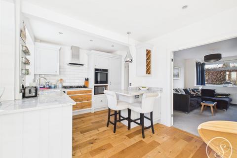 3 bedroom semi-detached house for sale, Leeds Road, Scholes, Leeds