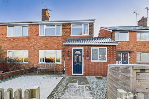 3 bedroom semi-detached house for sale, Grasmere, Aylesbury