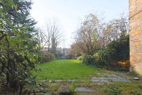 1 bedroom flat for sale, Parsifal Road, West Hampstead, London, NW6