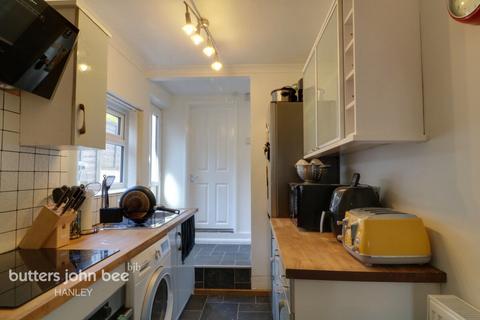 2 bedroom terraced house for sale, Keelings Road Stoke-On-Trent ST1 6QT