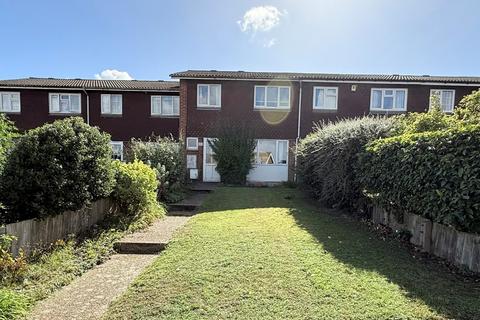 Medhurst Crescent, Gravesend, Kent, DA12