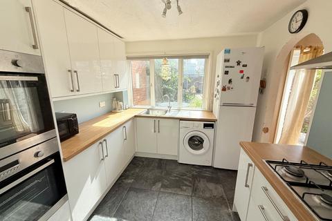 3 bedroom terraced house for sale, Medhurst Crescent, Gravesend, Kent, DA12