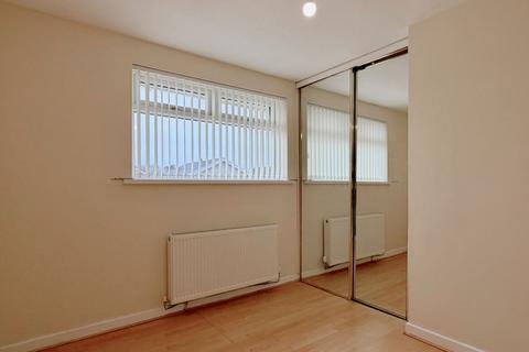 undefined, Clos-Glanlliw, Pontlliw, SA4