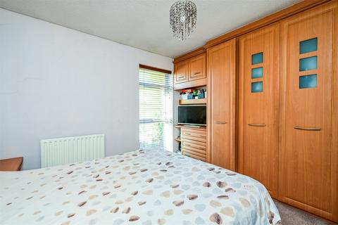 2 bedroom terraced house for sale, Wellesley Close, Guildford GU12
