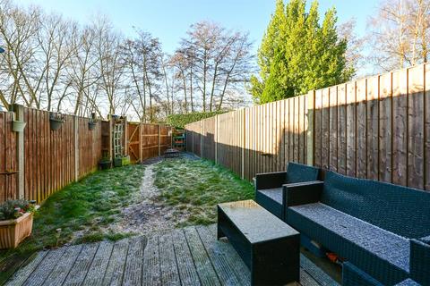 undefined, Wellesley Close, Guildford GU12