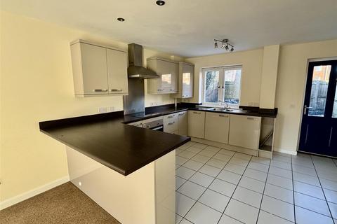 2 bedroom semi-detached house for sale, Holland Road, Spalding