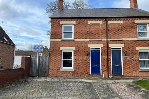 Holland Road, Spalding