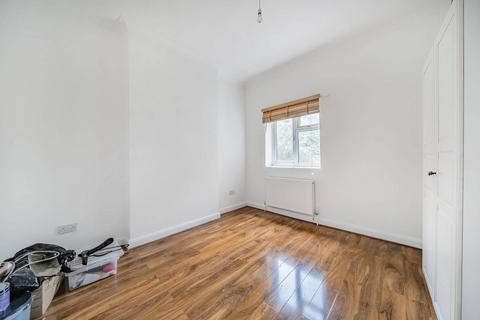 2 bedroom flat for sale, Drakefell Road, Brockley, London, SE4