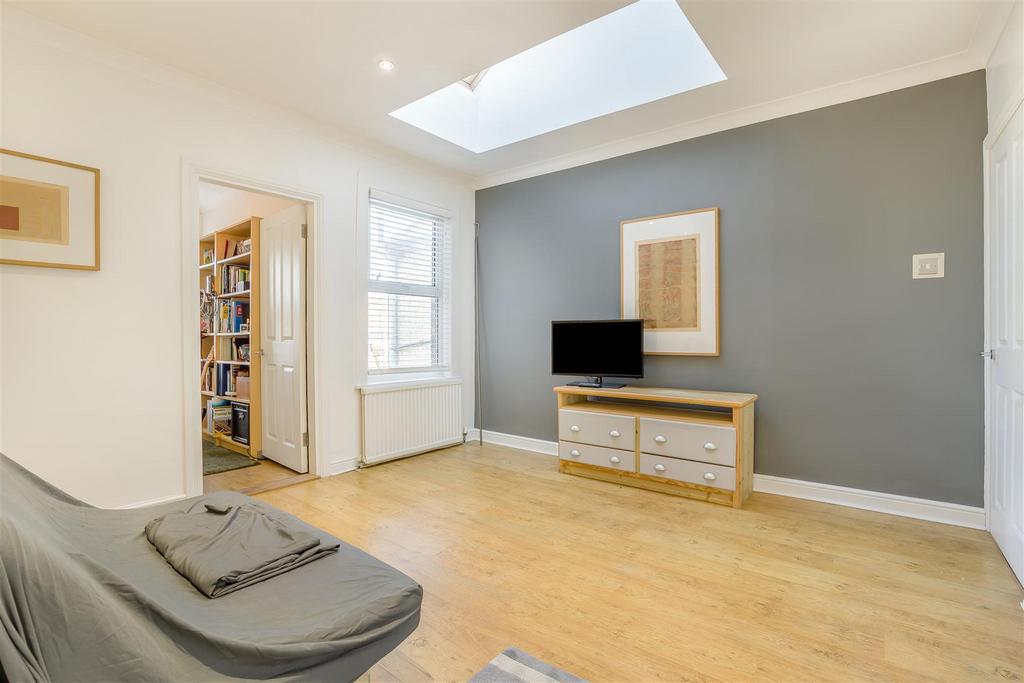 8674664-interior15.jpg