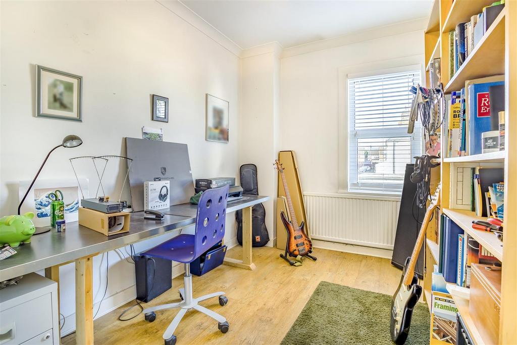 8674664-interior16.jpg