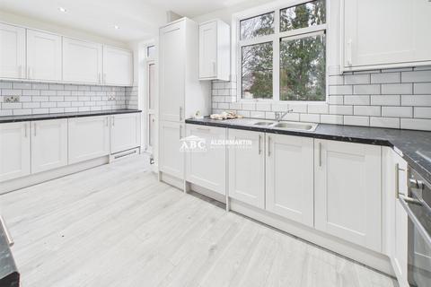 3 bedroom house to rent, Dollis Hill Avenue, London