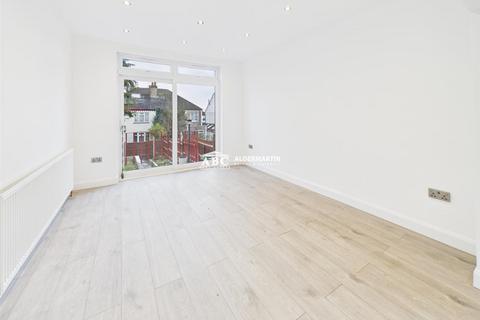 3 bedroom house to rent, Dollis Hill Avenue, London