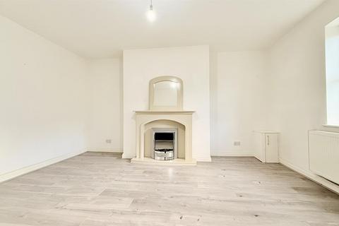3 bedroom terraced house to rent, Factory Row, St. Helens