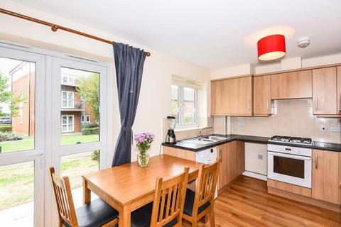 2 bedroom apartment to rent, Desborough Crescent,  East Oxford,  OX4